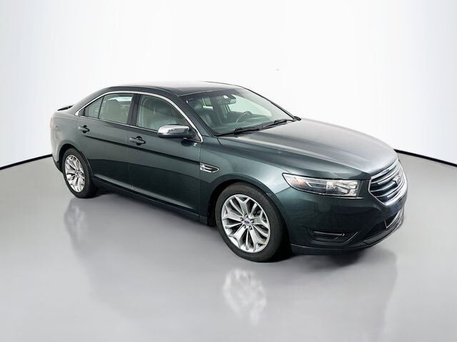 2016 FORD Taurus
