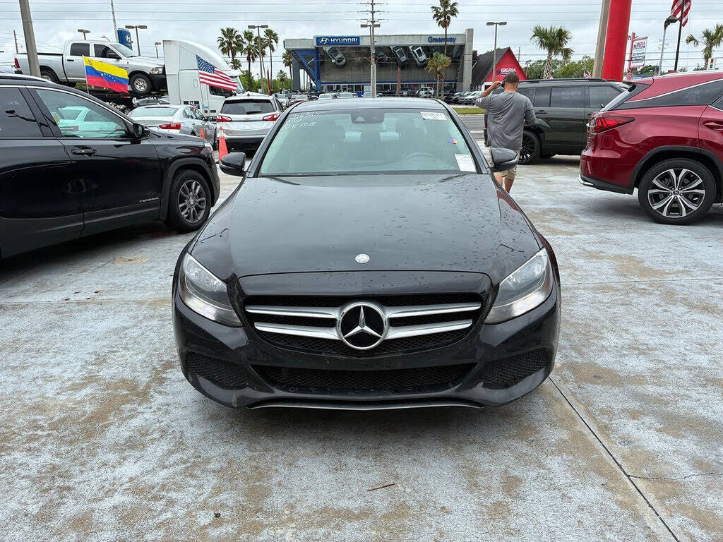 2017 MERCEDES-BENZ C-Class