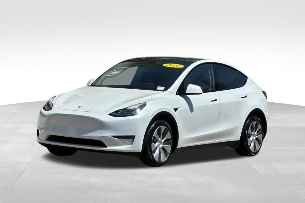 2021 TESLA Model Y