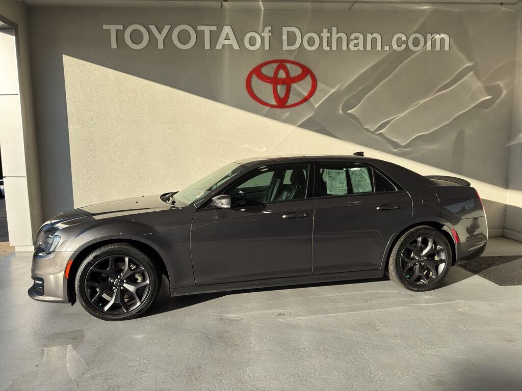 2023 CHRYSLER 300