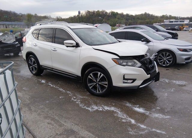 2017 NISSAN Rogue