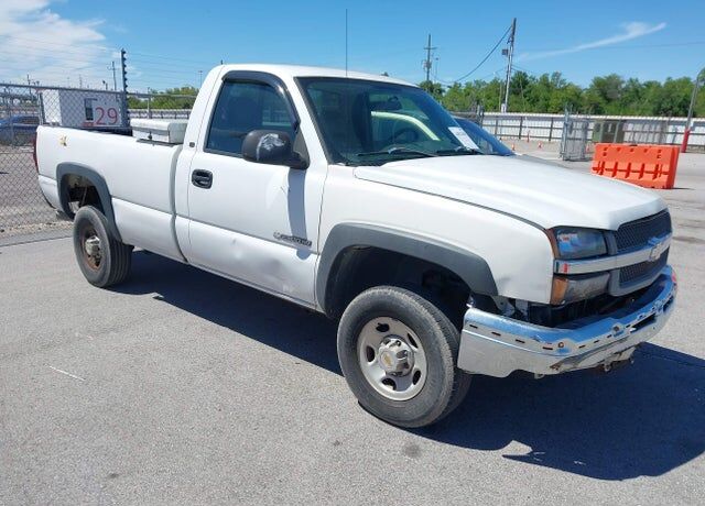2004 CHEVROLET Silverado