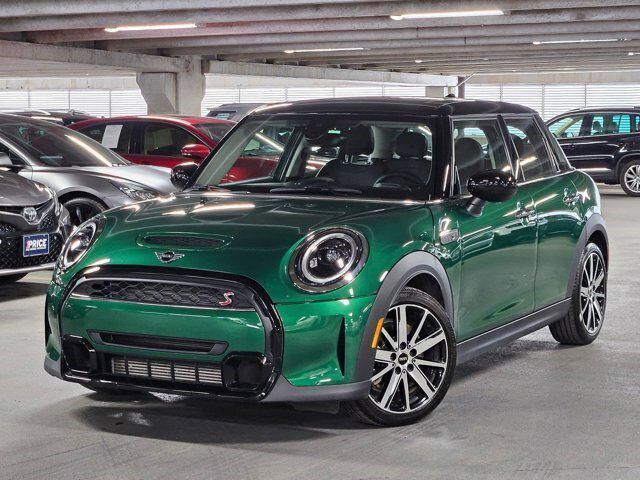 2023 MINI Hardtop