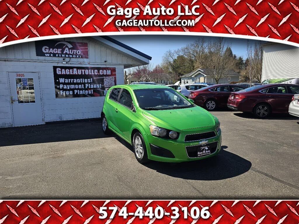 2016 CHEVROLET Sonic