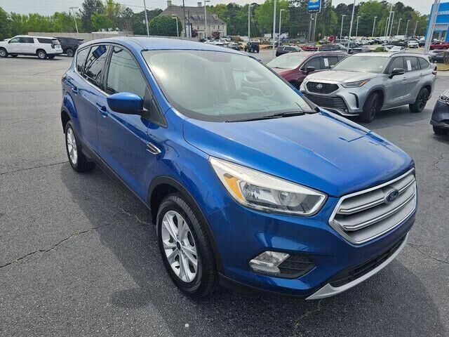 2017 FORD Escape