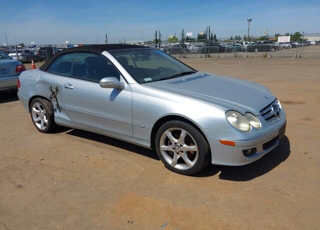 2006 MERCEDES-BENZ CLK-Class