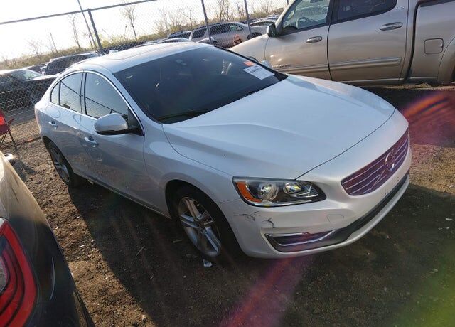 2014 VOLVO S60