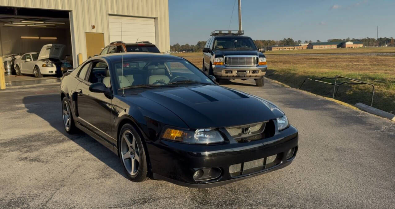 2003 FORD Mustang