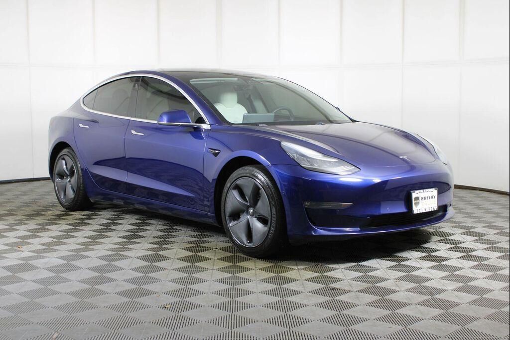 2019 TESLA Model 3