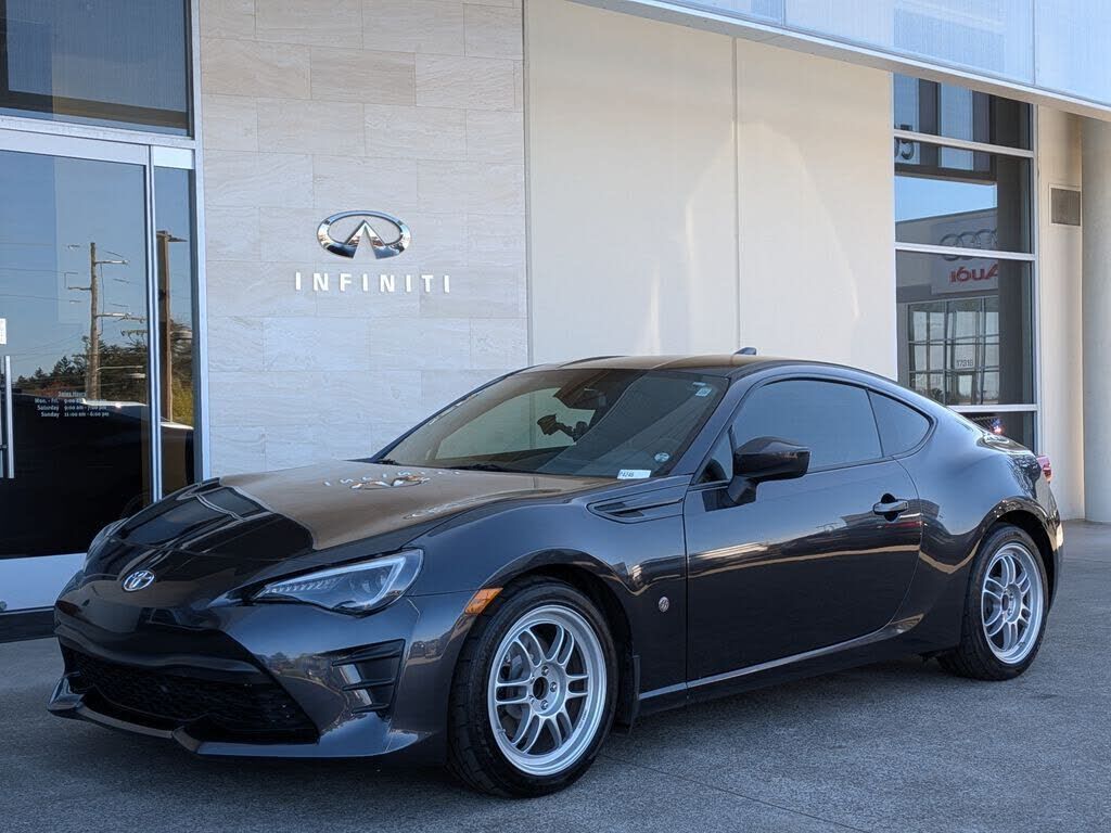 2019 TOYOTA 86