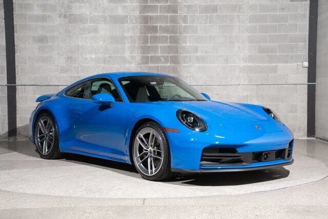 2025 PORSCHE 911