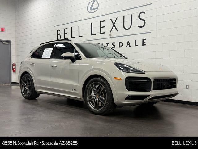 2021 PORSCHE Cayenne