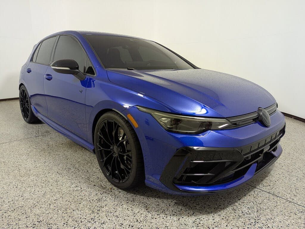 2025 VOLKSWAGEN Golf R