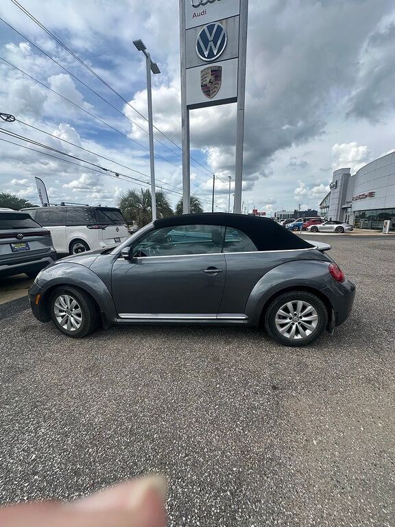 2019 VOLKSWAGEN Beetle