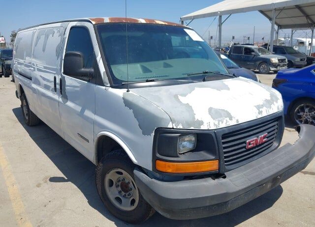 2003 GMC Savana