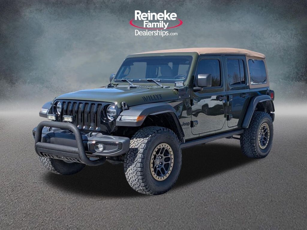 2022 JEEP Wrangler