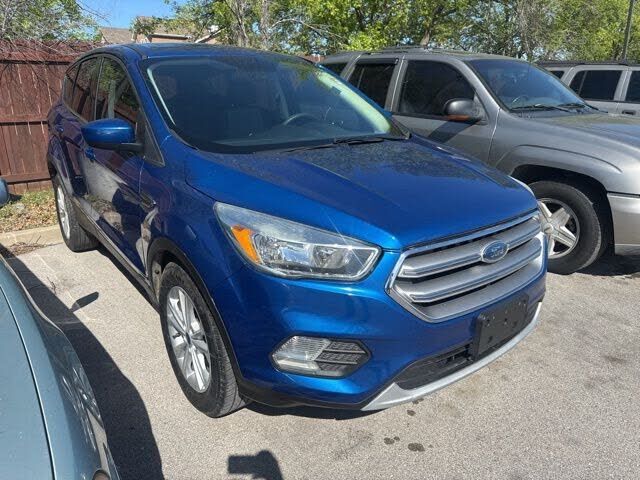 2017 FORD Escape