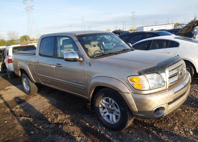 2004 TOYOTA Tundra