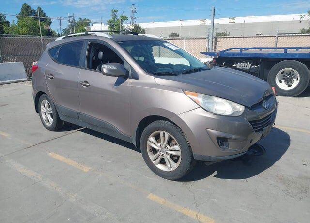 2012 HYUNDAI Tucson