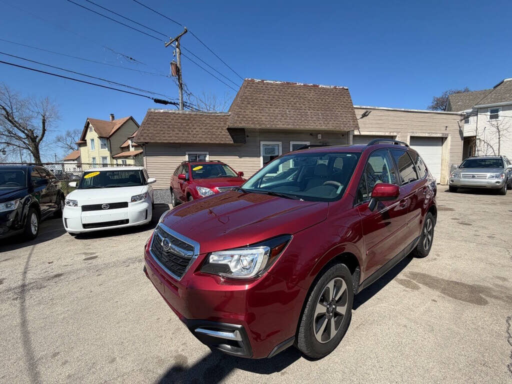 2017 SUBARU Forester