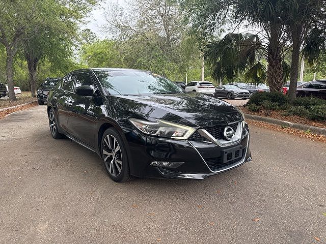 2017 NISSAN Maxima