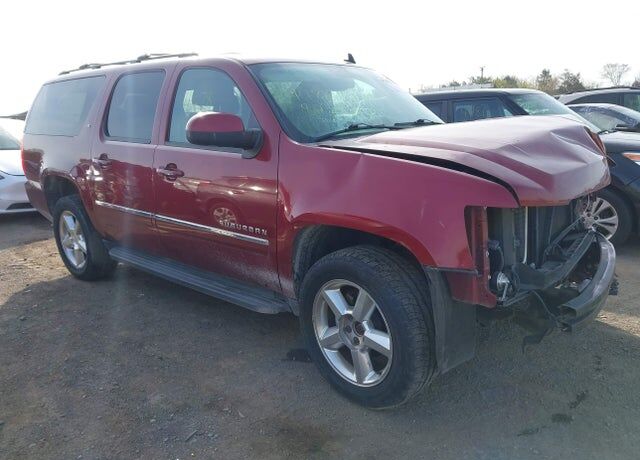 2011 CHEVROLET Suburban