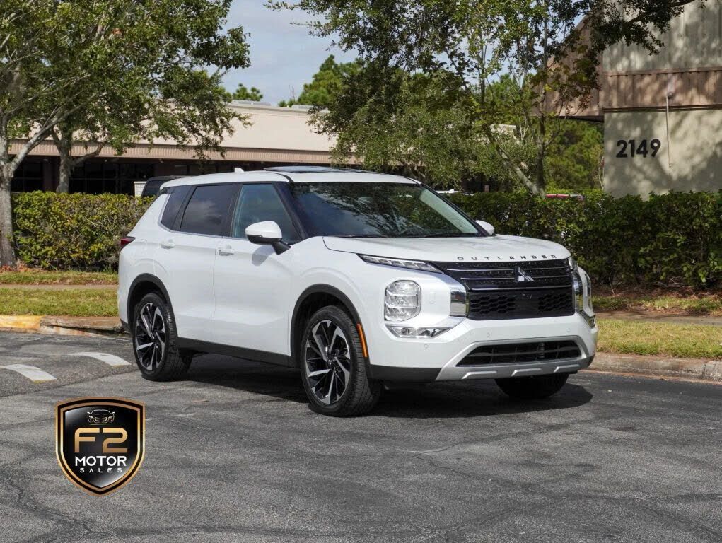 2024 MITSUBISHI Outlander