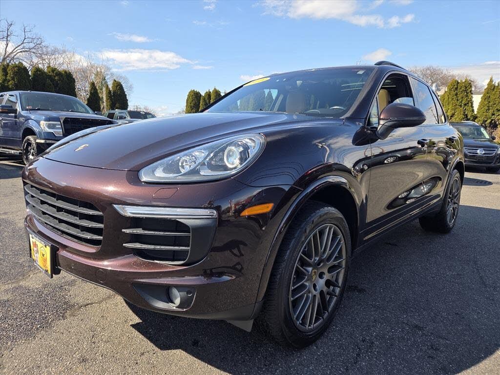 2018 PORSCHE Cayenne