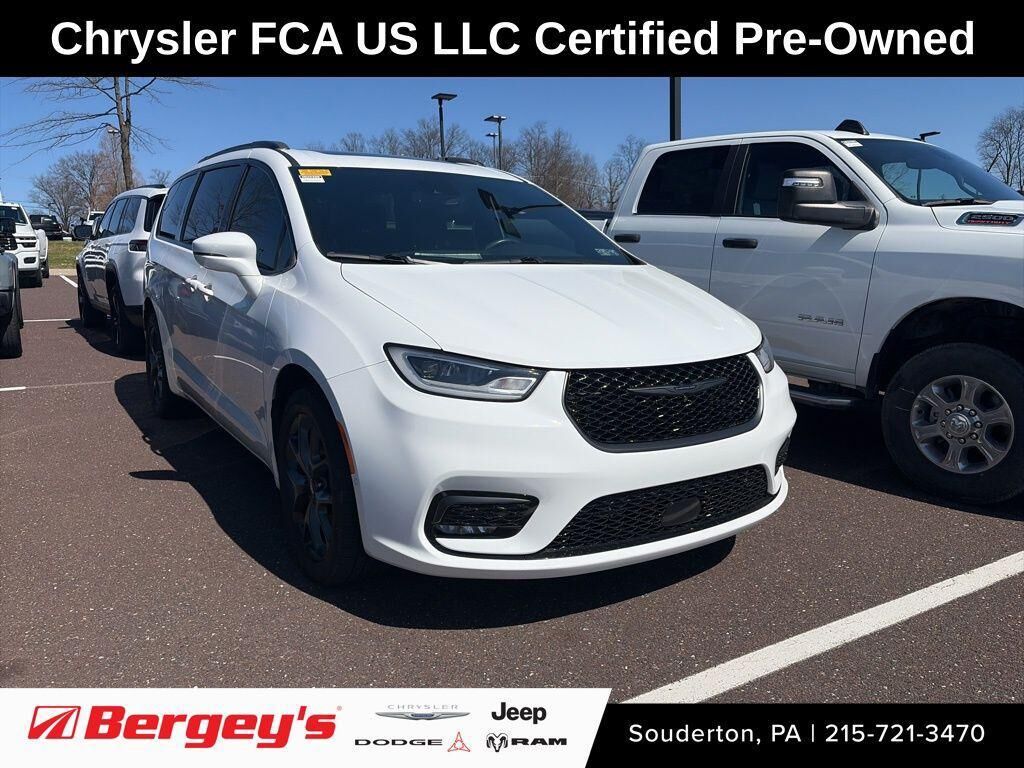 2021 CHRYSLER Pacifica