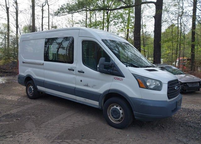 2015 FORD Transit