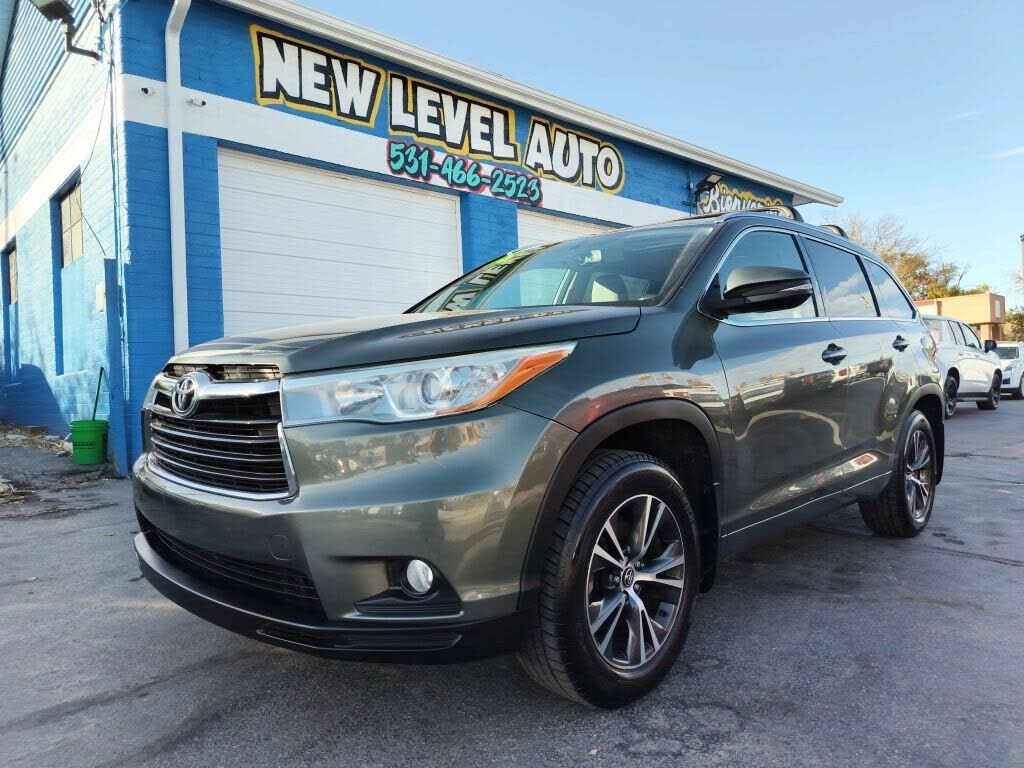 2016 TOYOTA Highlander