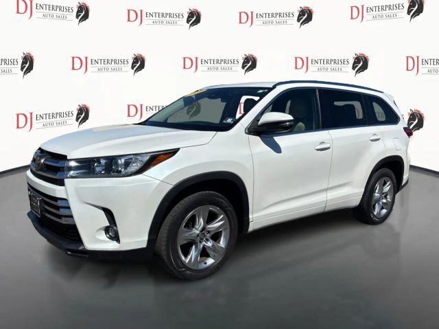 2019 TOYOTA Highlander