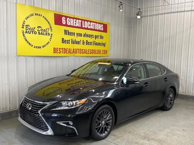 2018 LEXUS ES
