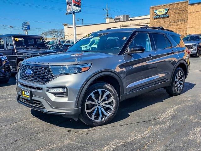2023 FORD Explorer