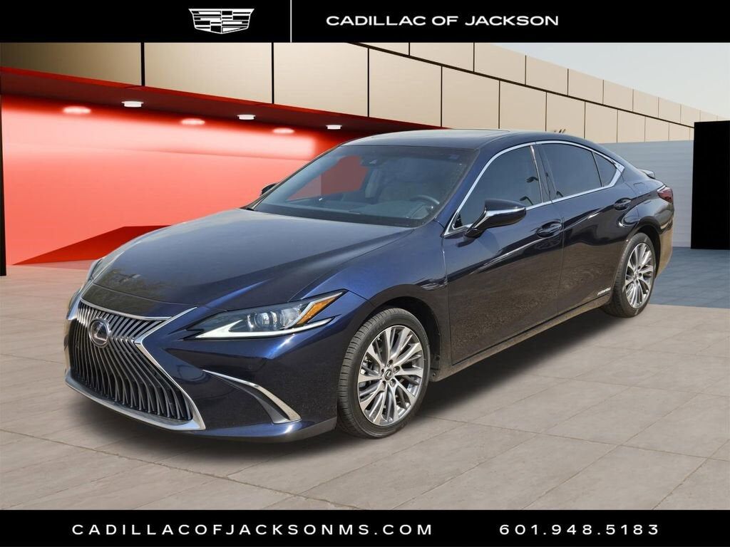 2021 LEXUS ES