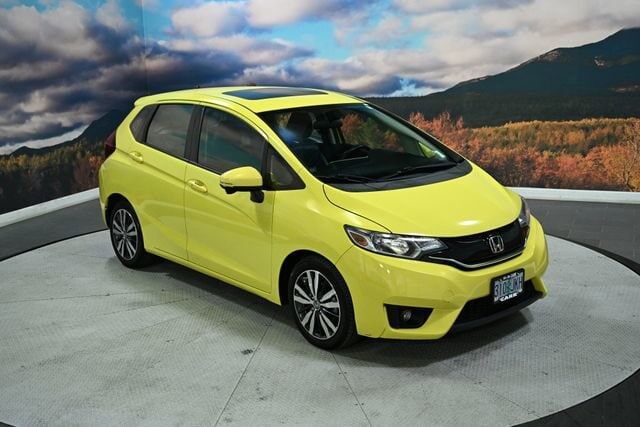 2016 HONDA Fit