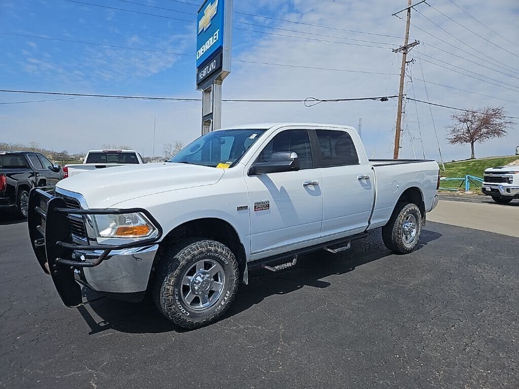 2011 DODGE Ram