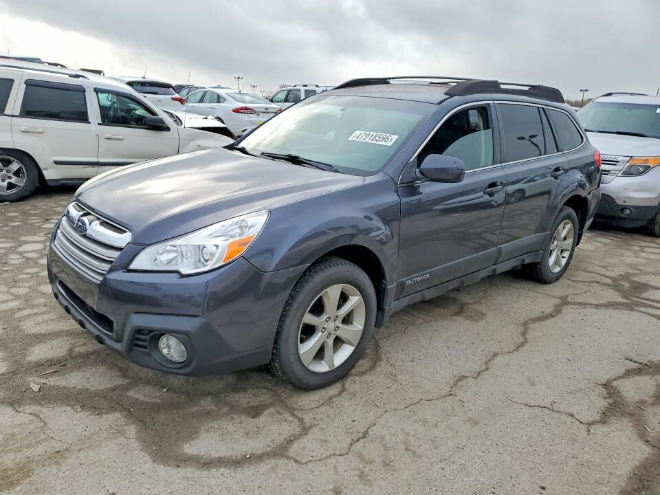 2013 SUBARU Outback