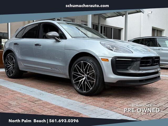 2023 PORSCHE Macan