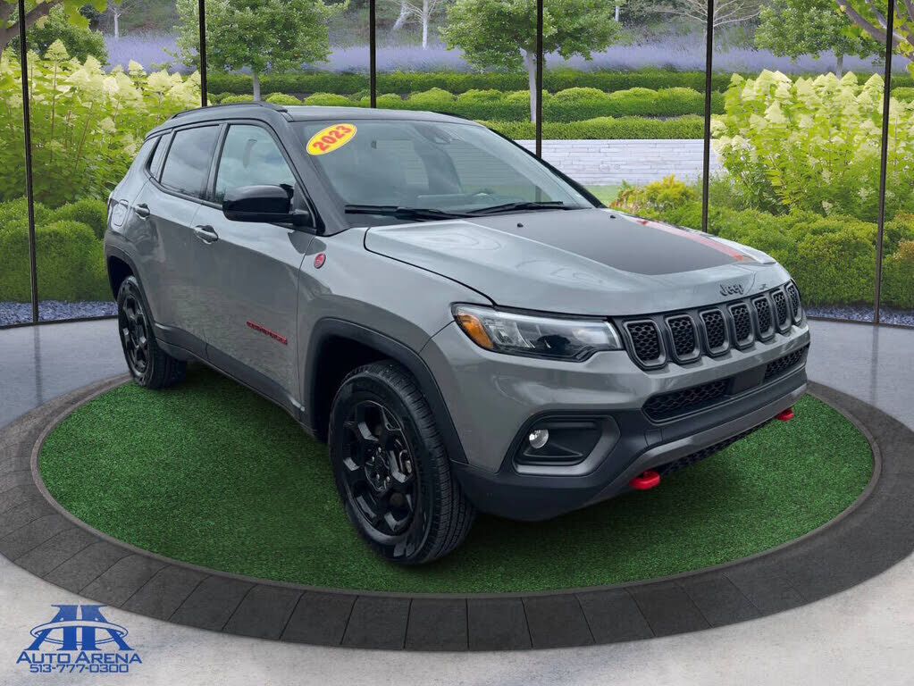 2023 JEEP Compass