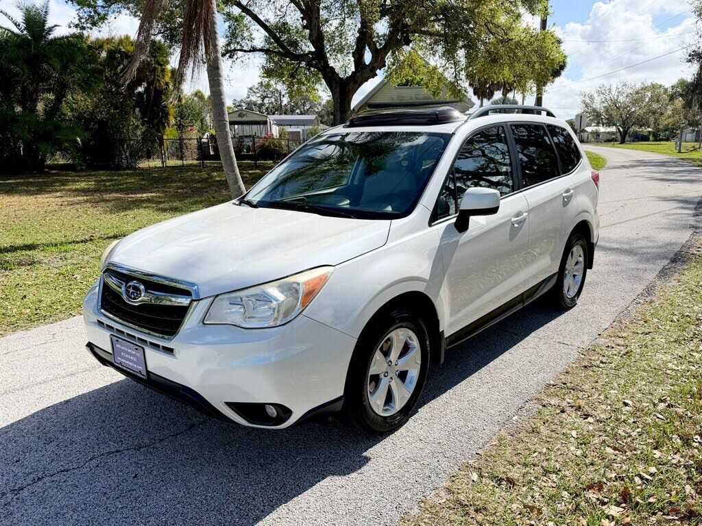 2015 SUBARU Forester