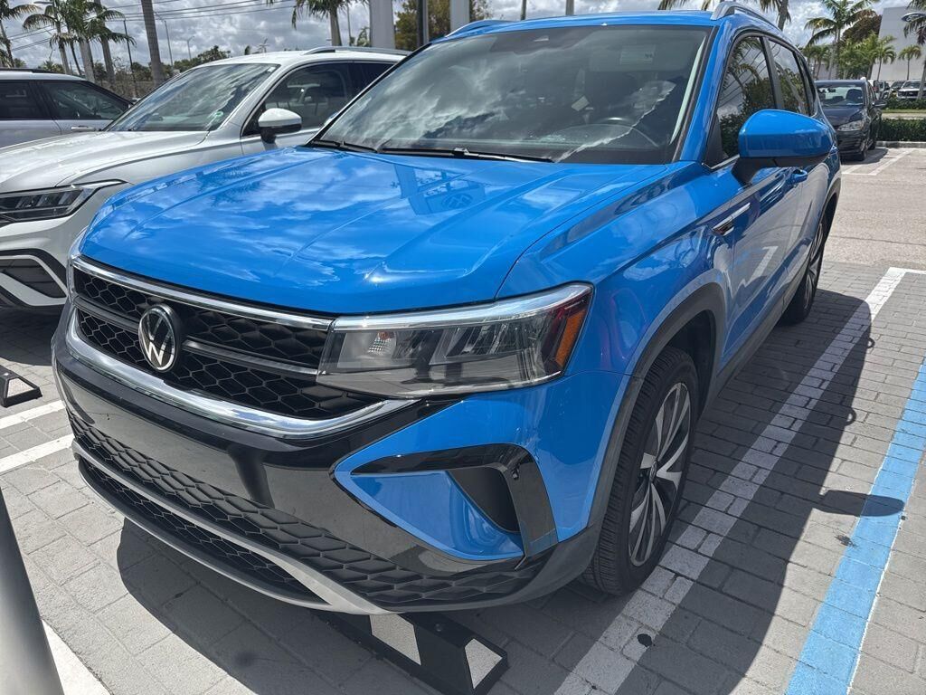 2024 VOLKSWAGEN Taos