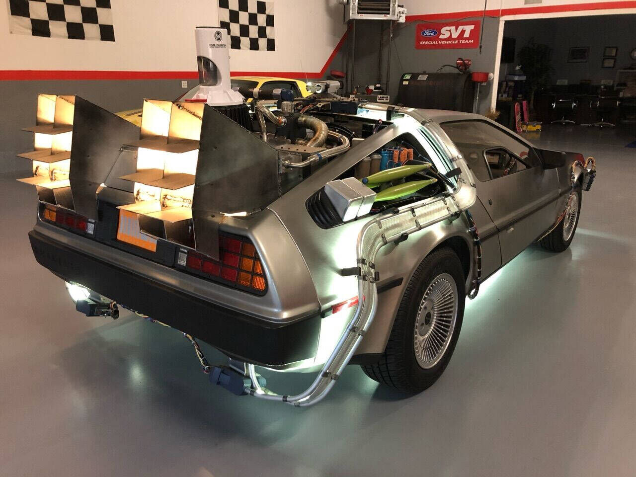 1981 DELOREAN DMC-12