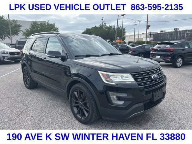 2017 FORD Explorer