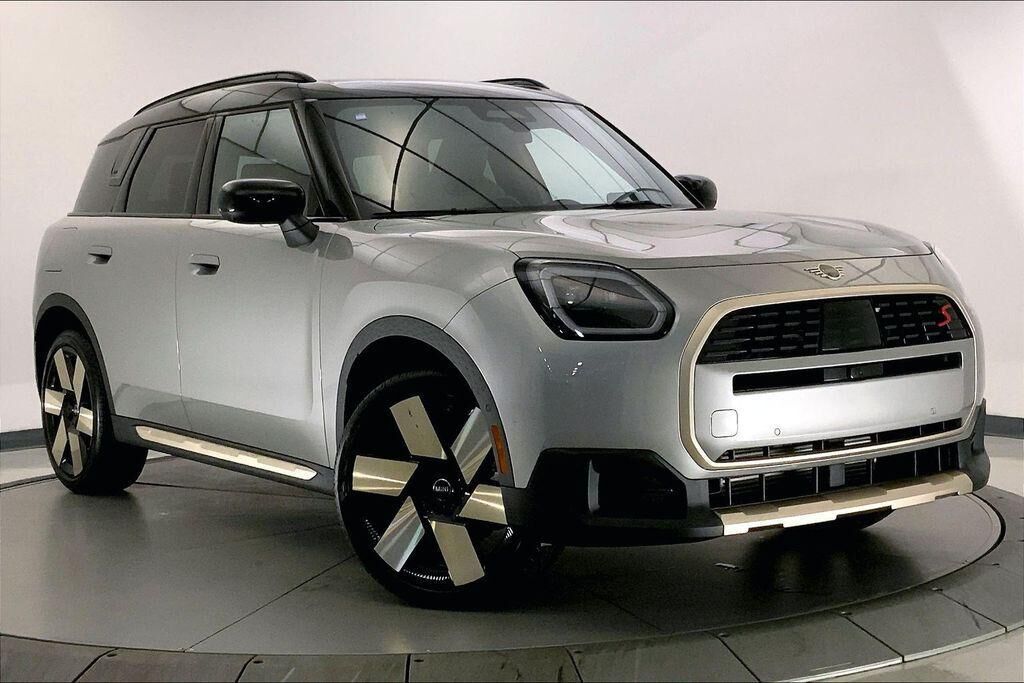 2025 MINI Countryman