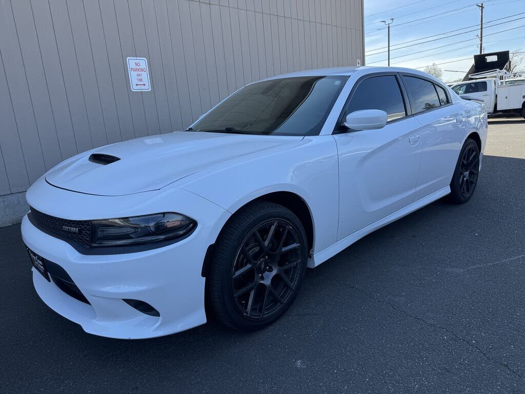 2018 DODGE Charger