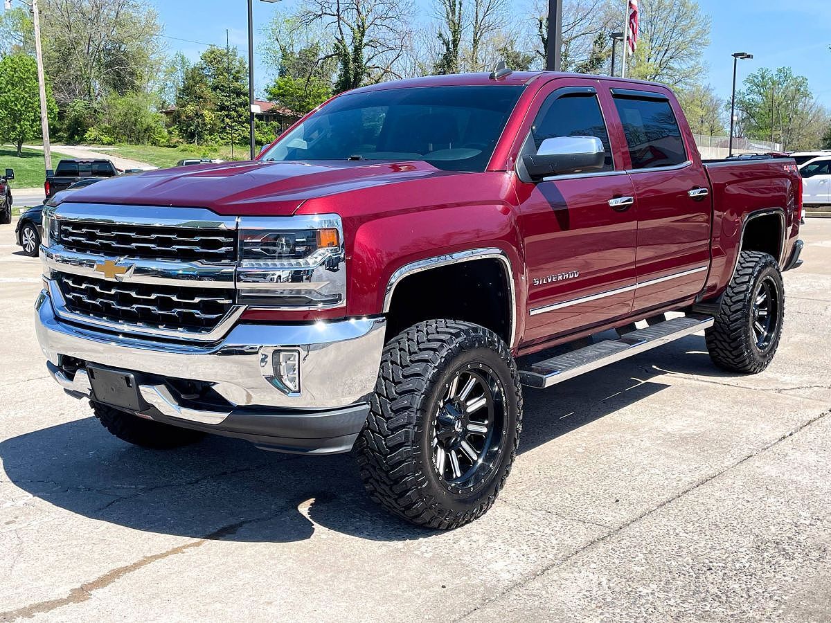 2017 CHEVROLET Silverado