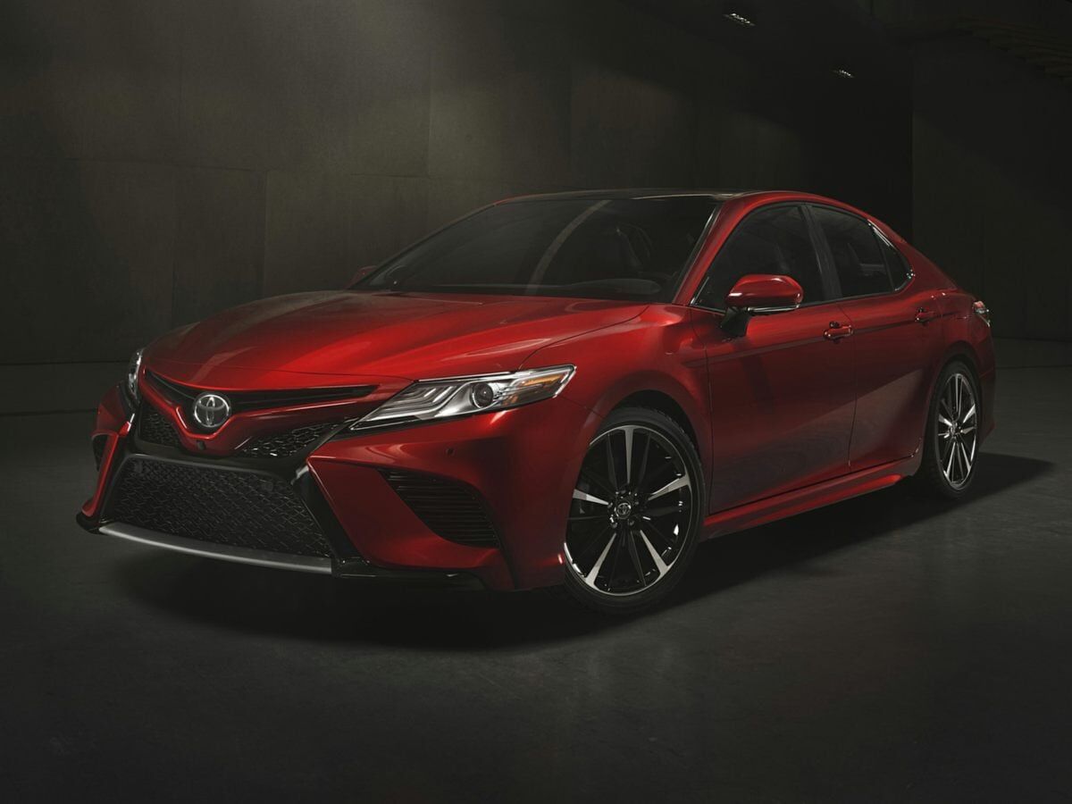 2018 TOYOTA Camry