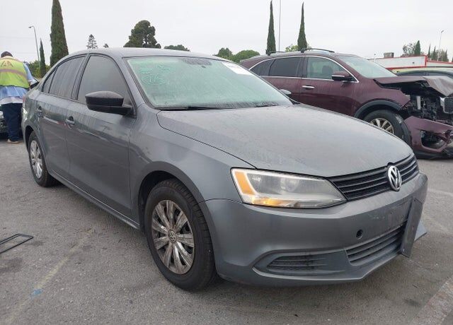 2014 VOLKSWAGEN Jetta