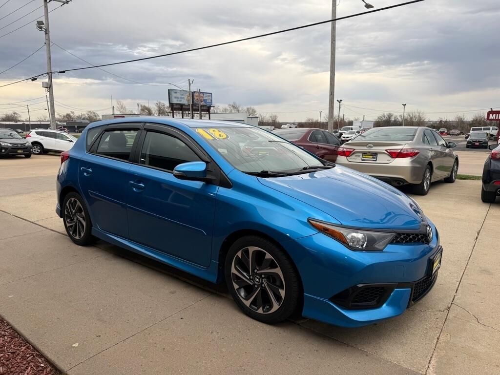 2018 TOYOTA COROLLA